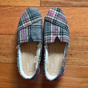 Plaid TOMS Slip On Shoes